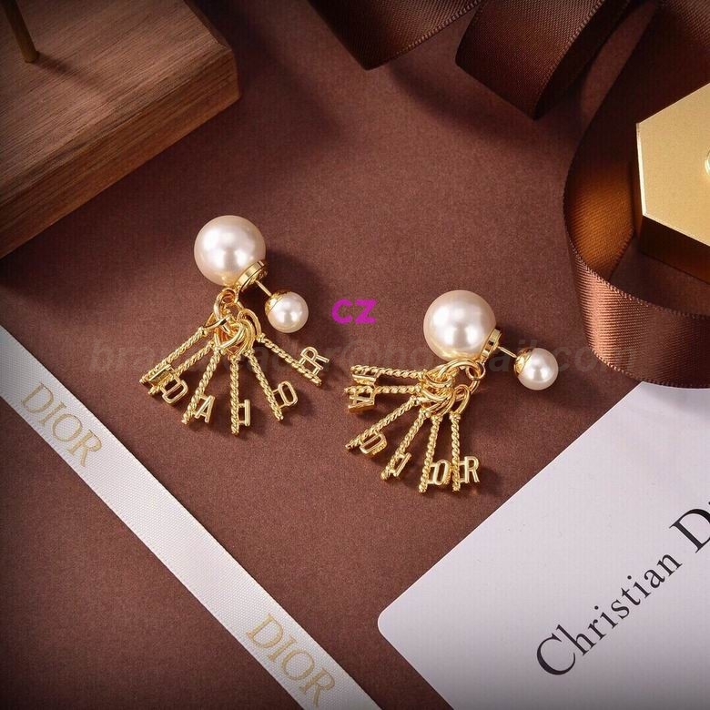 DIOR Earrings 154